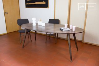 Bikhatz eettafel