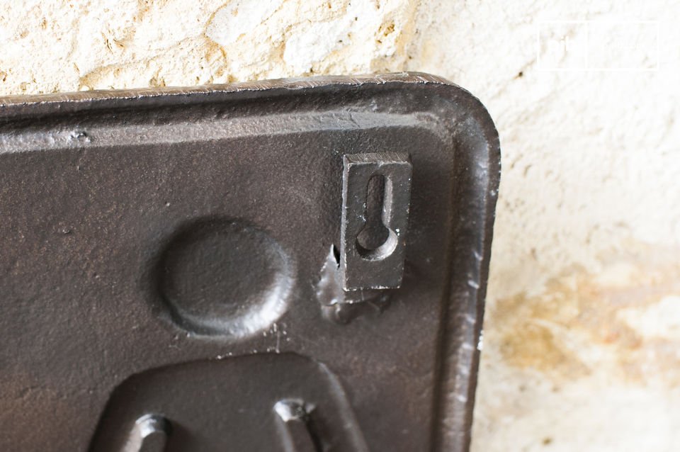 Dit wc bordje is gemaakt van brons en kan ook gebruikt worden in openbare plekken