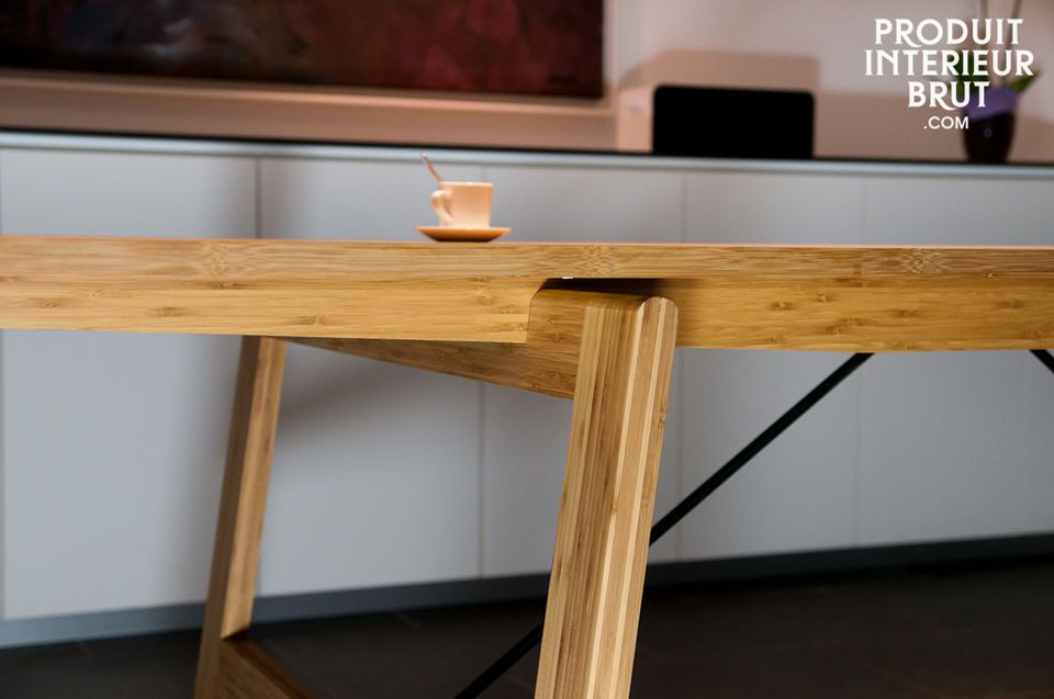 Deze tafel combineert elegantie