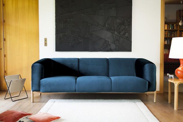 3-zits bank van blauw fluweel Viela