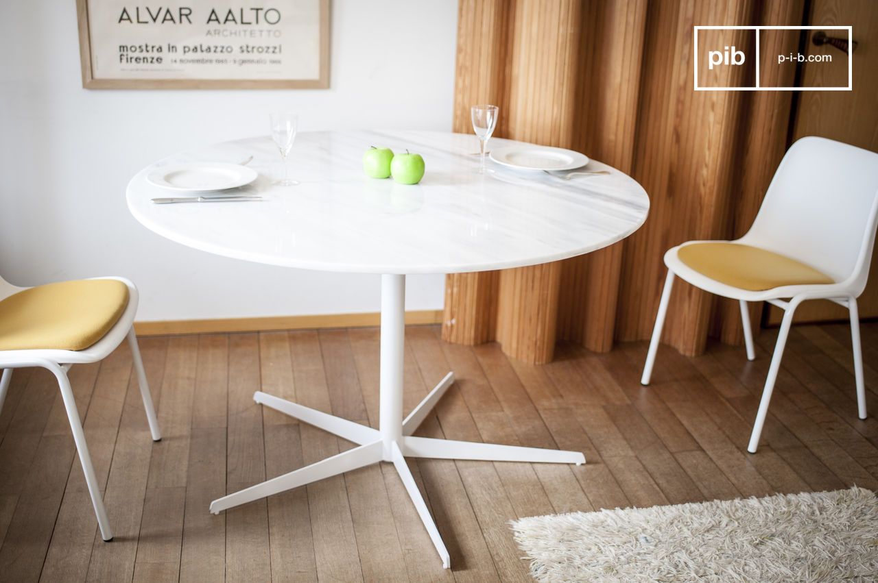 Hoofdkwartier haar matras Lemvig wit marmer ronde tafel - vintage witte poten | pib