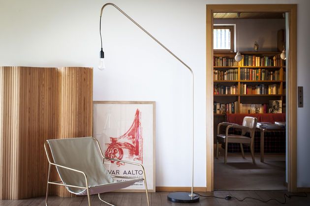 Metalen en marmeren vloerlamp Mogens