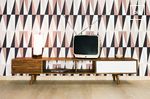 Oude collectie retro tv meubels in scandinavische stijl