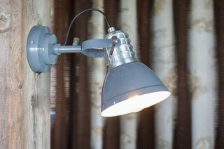 Postalys verstelbare wandlamp
