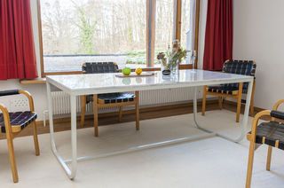 Gällo Scandinavische eettafel van marmer