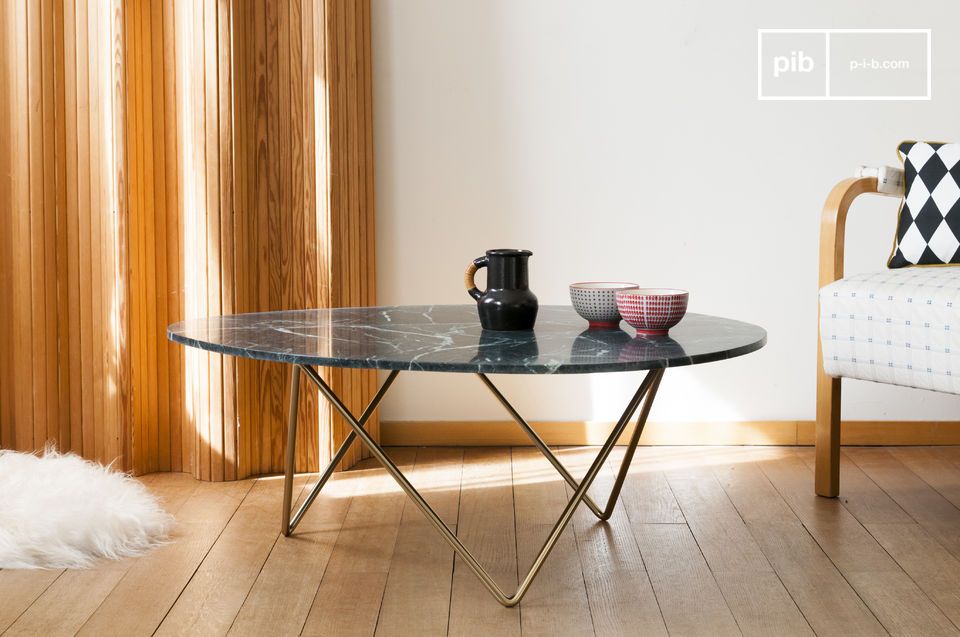 Marmeren salontafel in een zeer grafische jaren 50 stijl.#
