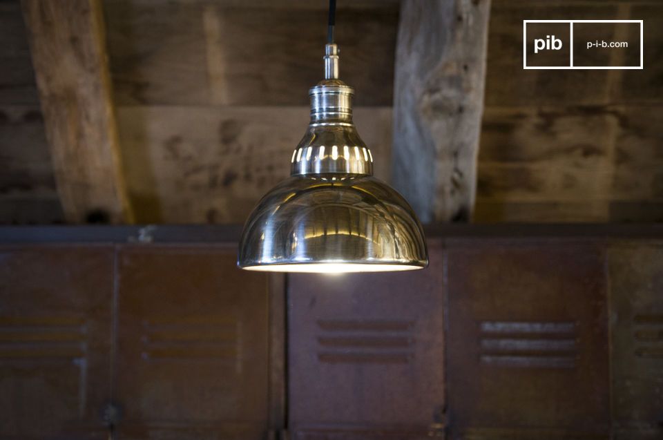 Originele lamp in industriële stijl.